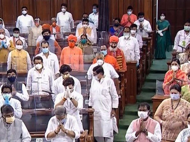 بھارتی پارلیمنٹ کے 30 ارکان اور 50 ملازمین کورونا وائرس کا شکار