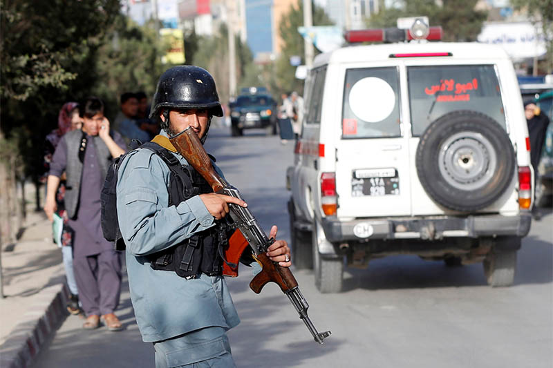 کابل: بم دھماکے میں پانچ ڈاکٹرز سمیت ہیلتھ ورکرز جاں بحق