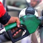حکومت نے پیٹرول کی قیمت میں 6 روپے72 پیسے فی لیٹر اضافہ کردیا