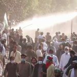 Zaman Park – Lahore – Water Cannon – Police – PTI Workers