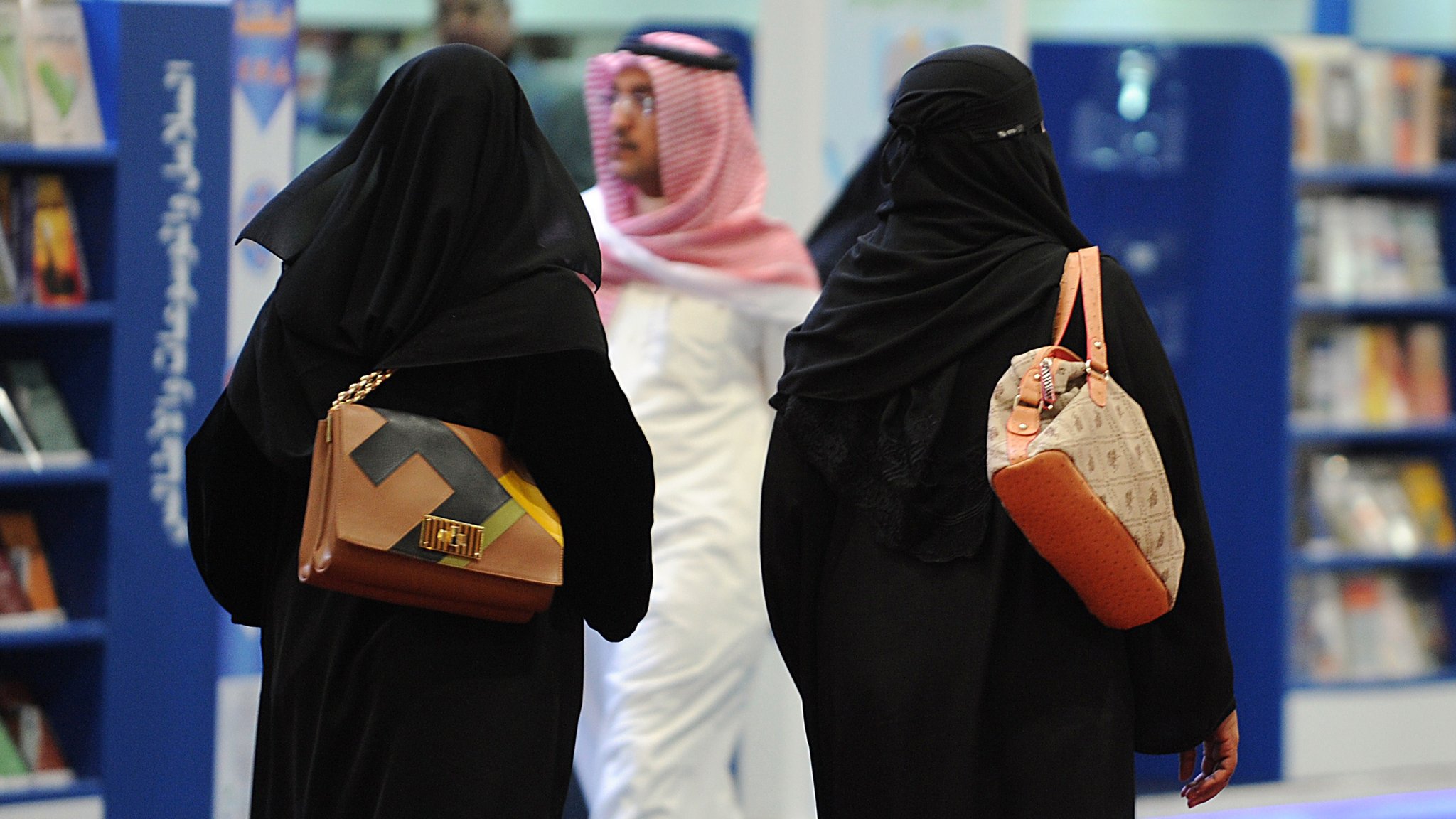 سعودی عرب میں سوشل میڈیا قوانین کی خلاف ورزی پر خاتون یوٹیوبر گرفتار