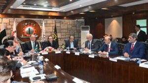 ( سروے رپورٹ ) سرکاری اداروں میں رشوت ستانی عام ہے..  68 فیصد رائے دہندگان