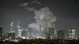 ایران .80 ویں لہر کا آغاز.. تل ابیب پر میزائلوں کی بارش، 12 اسرائیلی زخمی