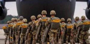 امریکی فوج کے ہزاروں اہلکار مشرقِ وسطیٰ میں آمد