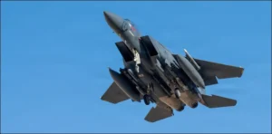 امریکی فورسزکا آپریشن ایف 15 کا لاپتا پائلٹ بازیاب ( ٹرمپ کی تصدیق)