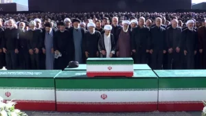 آیت اللہ علی خامنہ ای کی نمازِ جنازہ ادا ( 70 غیر ملکی وفود شریک